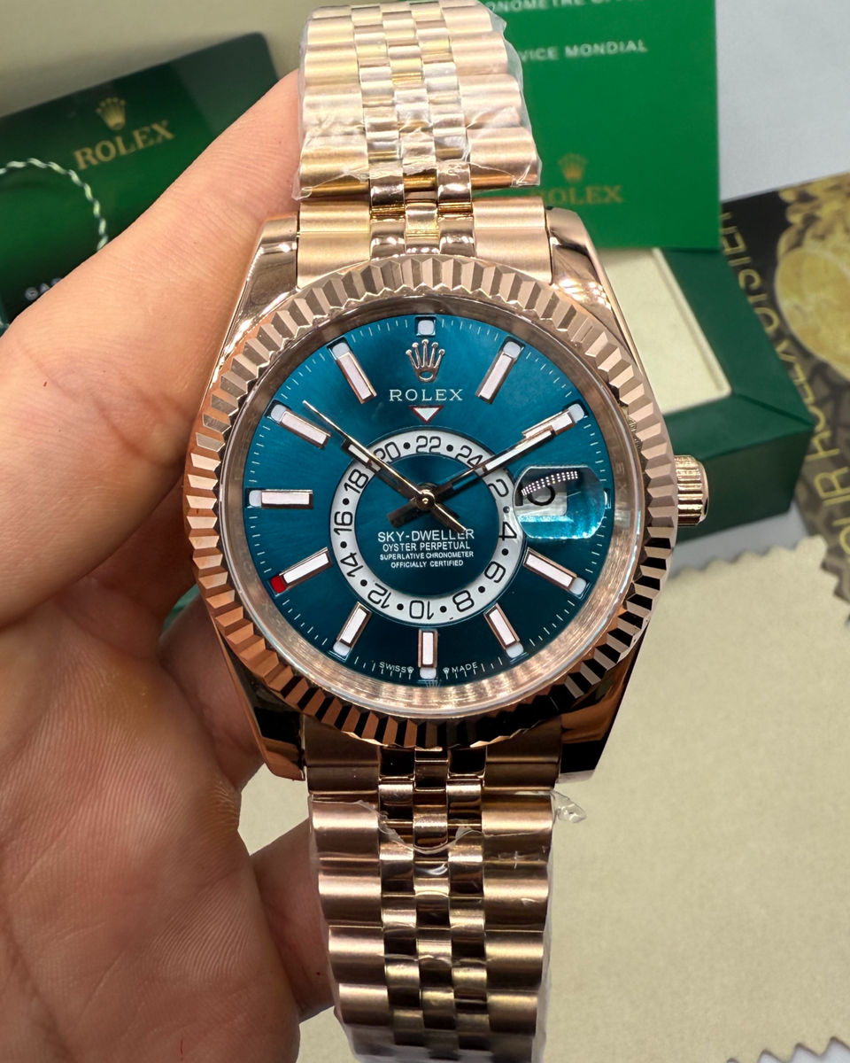 Rolex Rolex Sky-Dweller - 42mm Aço/Rose - Pulseira Jubilee