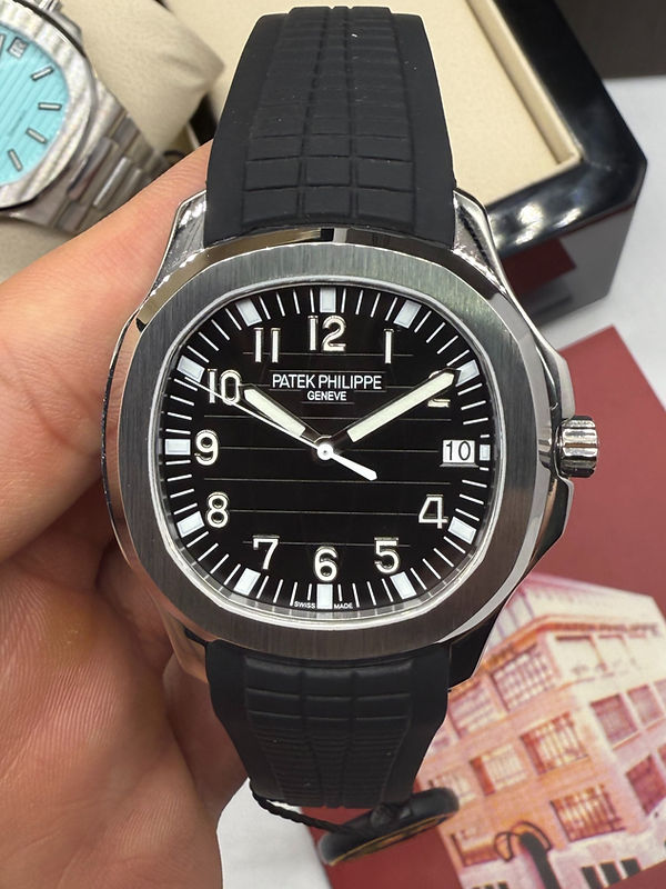 Patek Philippe Aquanaut 42,2mm Aço Mostrador Preto - CLONE