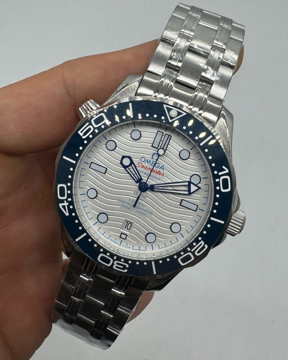 Omega Omega Seamaster Co-Axial 40mm Mostrador Branco