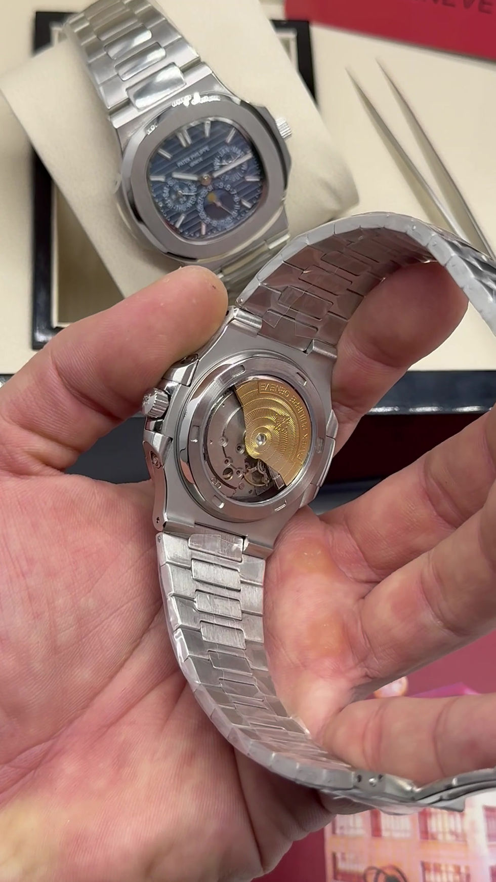 Thumbnail: Patek Philippe Nautilus Fases da Lua 39mm, Aço, Mostrador TIFFANY