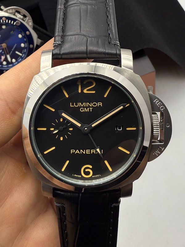 Panerai Luminor Marina GMT 44 mm Aço Mostrador Preto