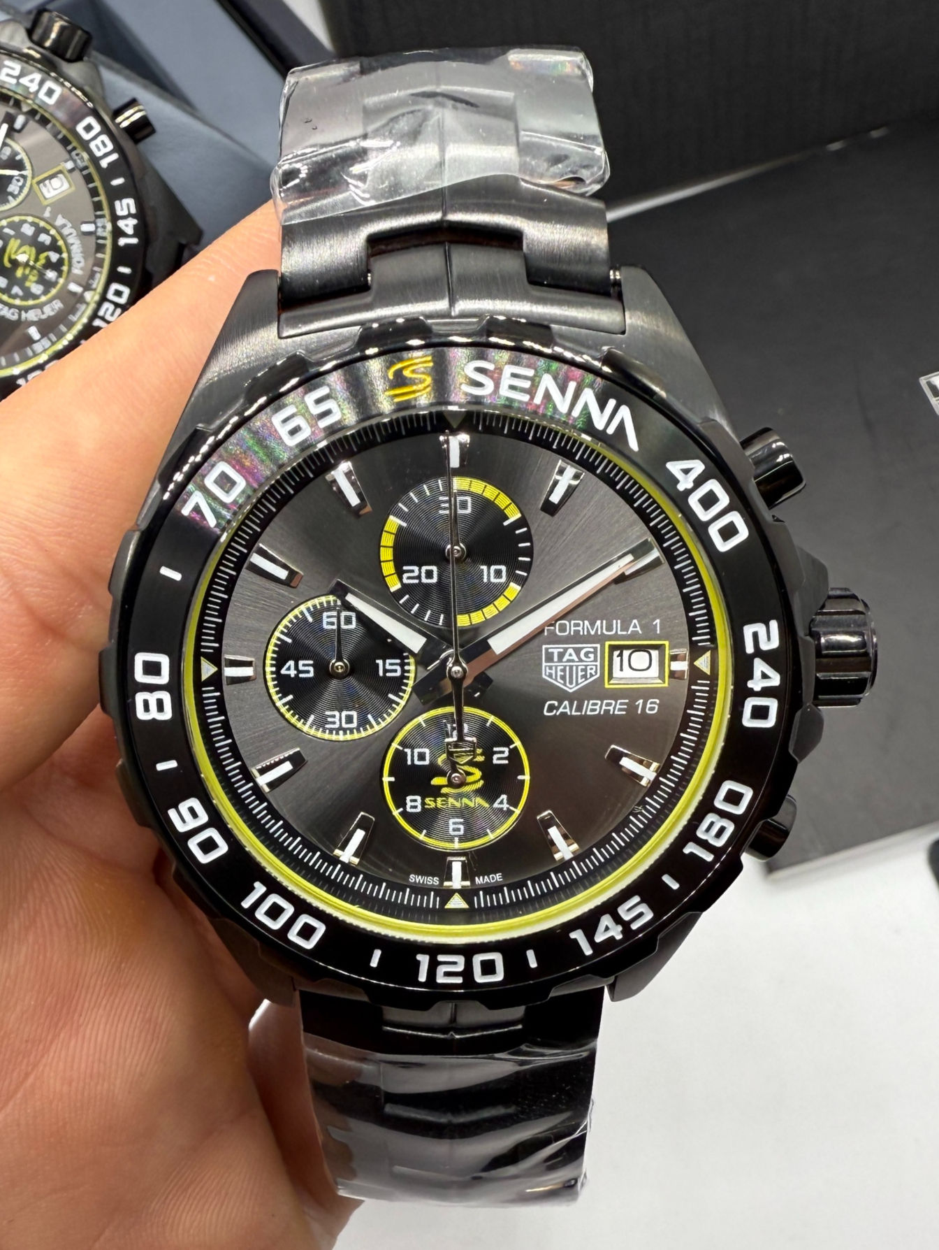 TAG Heuer F1 SENNA Tribute Edition - Cálibre 16 - 43mm, Aço/OxBlack