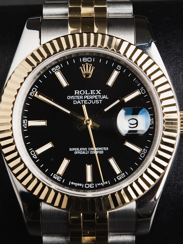 Rolex Datejust 41/36mm Aço/Dourado Mostrador Preto Luneta Canelada