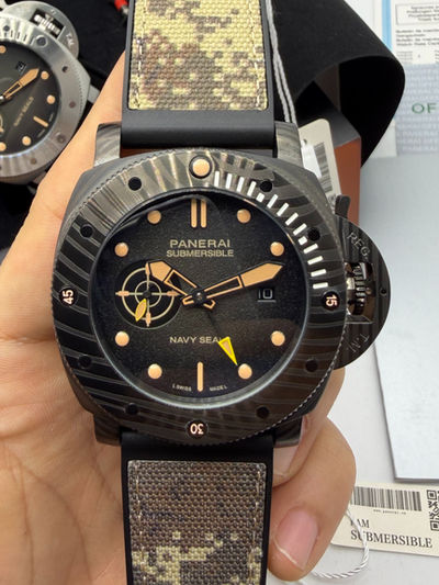 PANERAI Submersível QuarantaQuattro Navy SEALs 47mm - Aço OxBlack