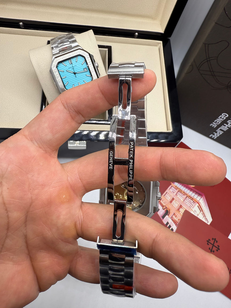 Miniatura: Patek Philippe Cubitus 40mm, Mostrador Branco, Pulseira Aço