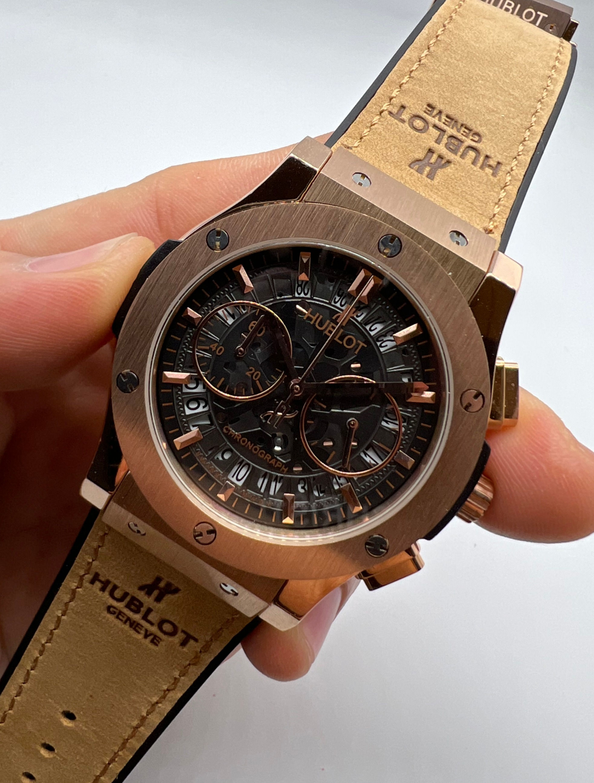 Hublot Classic Chrono Rosè 45mm Mostrador Preto