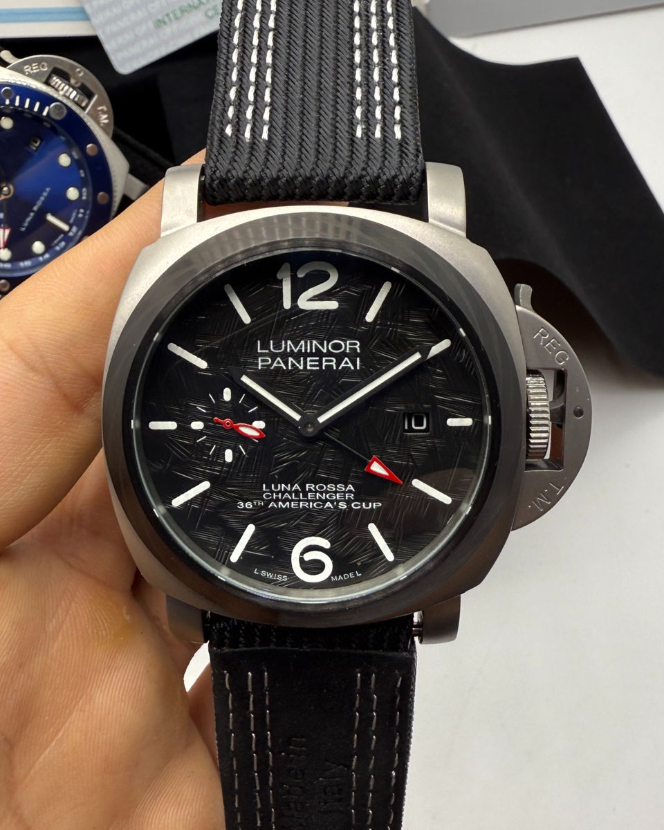 Panerai Panerai Luminor Luna Rossa Challenger 36 America's Cup Aço 44mm