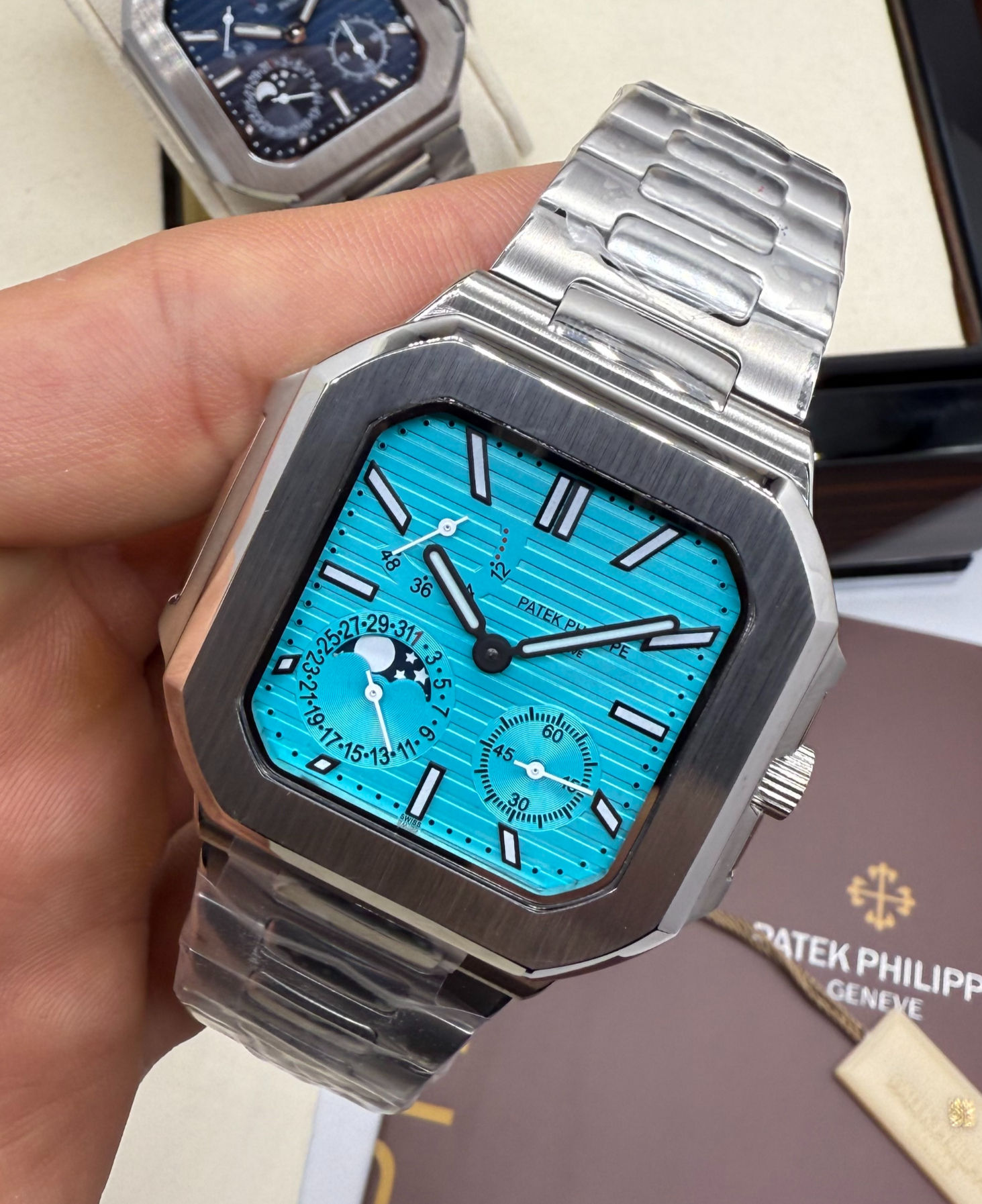 Patek Philippe Cubitus Aço, Fases da Lua 42mm, Mostrador TIFFANY