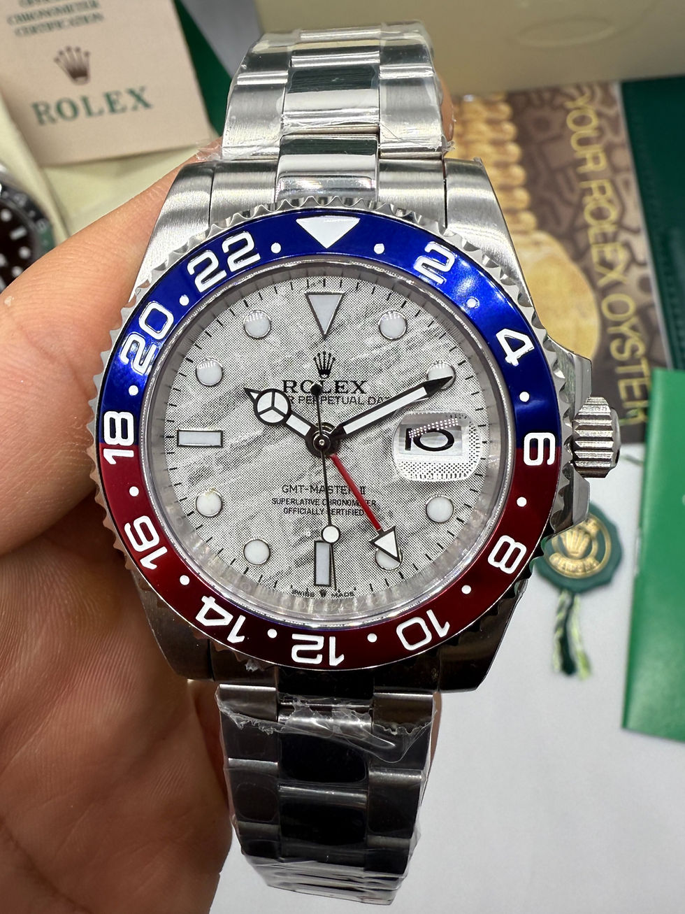 Rolex GMT Master II PEPSI 40mm Mostrador Branco, Pulseira Oyster