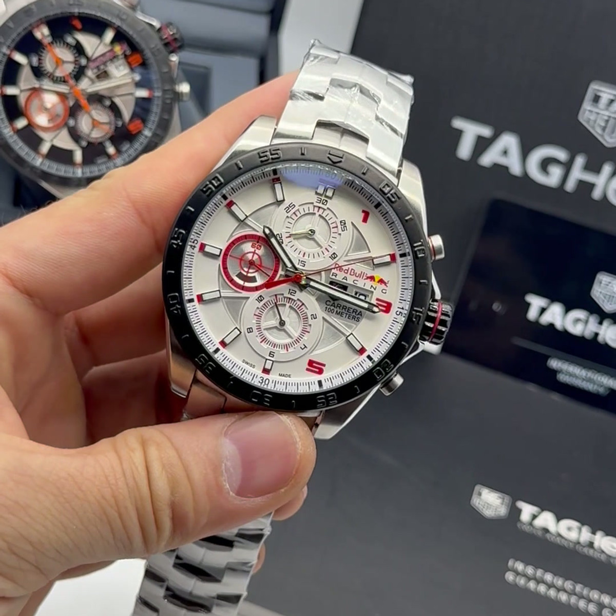 TAG Heuer Carrera RedBull Aço 43mm Mostrador Branco - Puls. Aço
