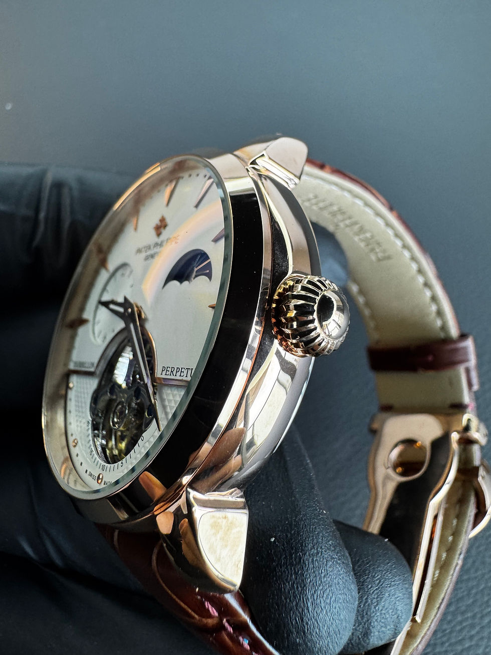 Thumbnail: Patek Phillippe Turbilhão 42mm Aço Rosê Mostrador Branco, Pulseira Couro