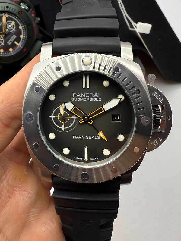 PANERAI Submersível NAVY SEALs 47mm - Pulseira Borracha
