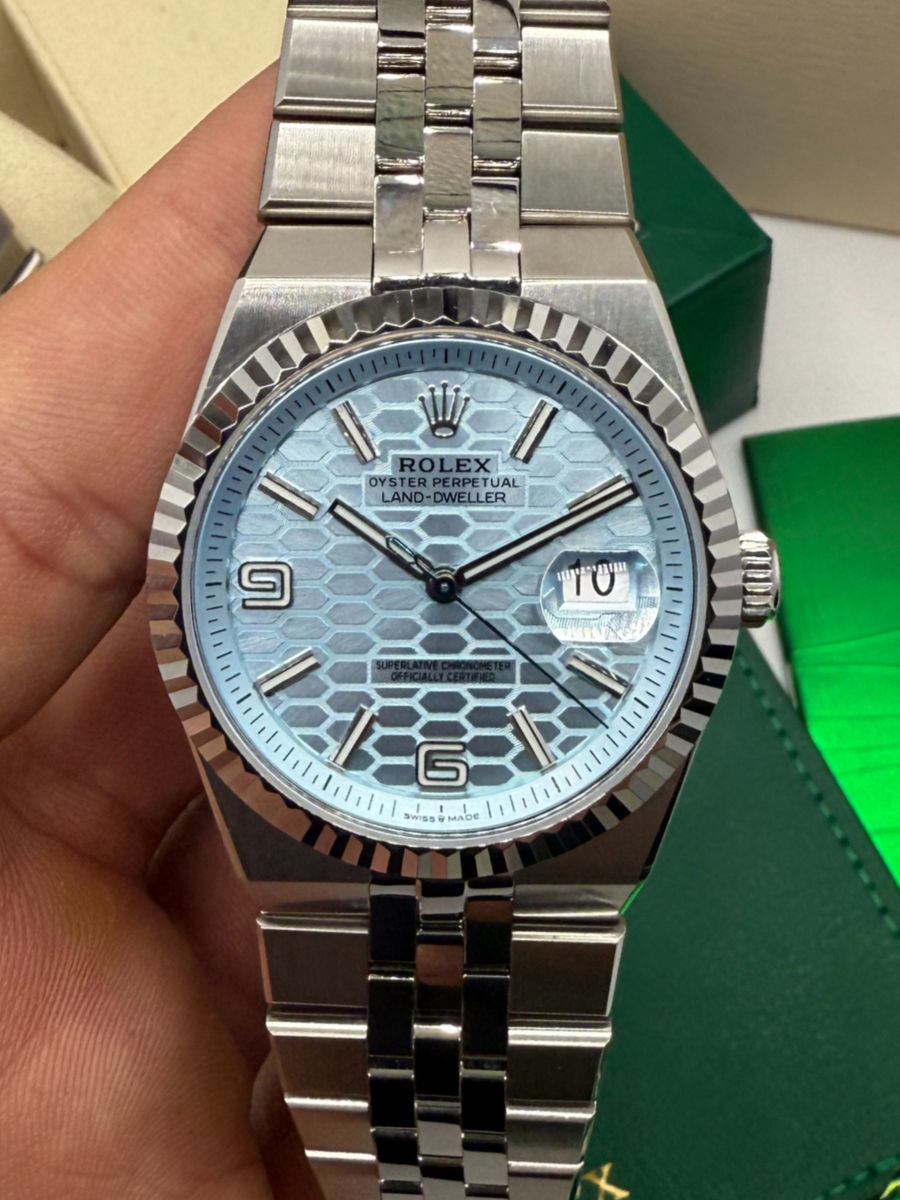 Rolex Land-Dweller 40mm, Mostrador Azul Gelo - CLONE