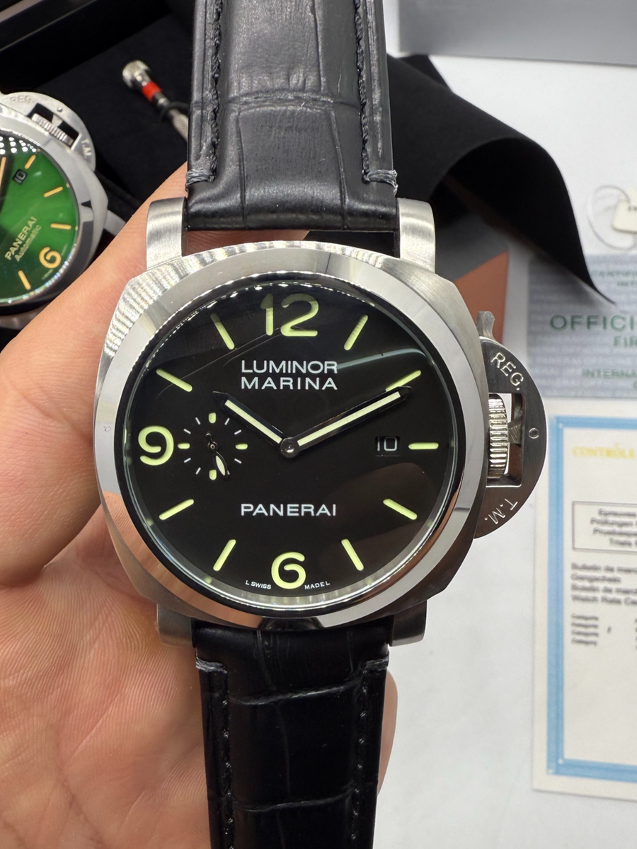 Panerai Luminor Marina 44 mm Aço Mostrador Preto - Pulseira Couro Croco