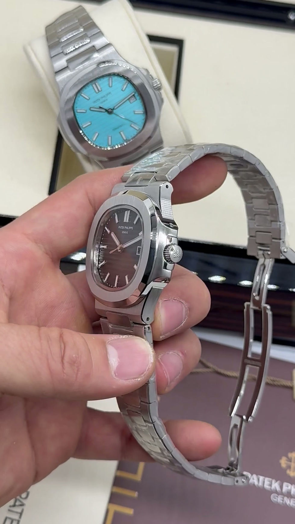 Thumbnail: Patek Philippe Nautilus 39mm, Mostrador Marrom, Pulseira Aço