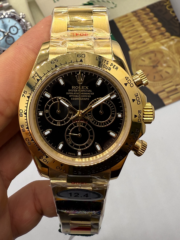 Rolex Daytona Oyster AllGold* 40mm - Mostrador Preto - CLONE