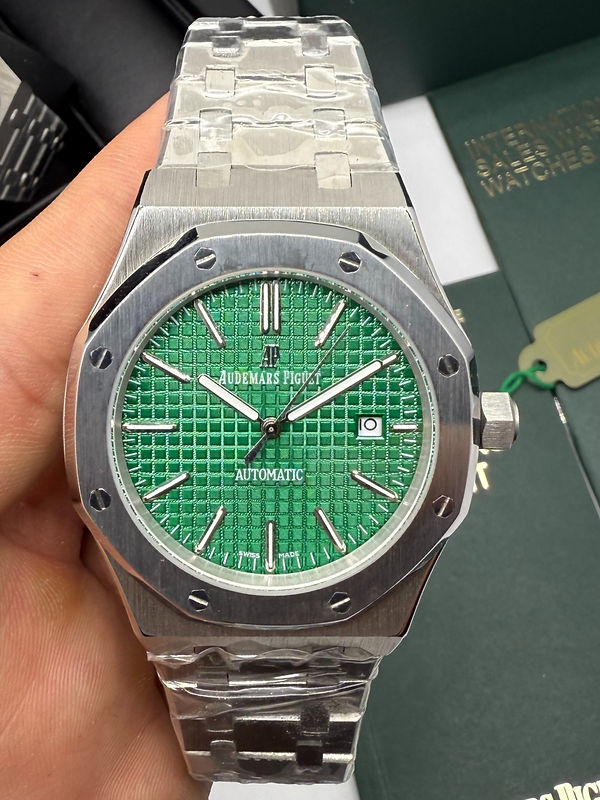 Audemars Piguet Royal Oak 41mm Aço Mostrador Verde Bezel Aço Pulseira Aço