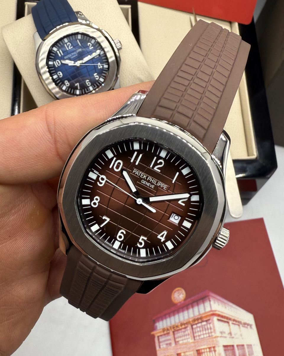 Patek Philippe Patek Philippe Aquanaut 41mm Aço Mostrador Marrom