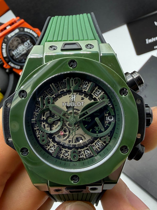 Hublot Big Bang 20th Anniversary King - Green Cerâmica Tungsténio 43mm