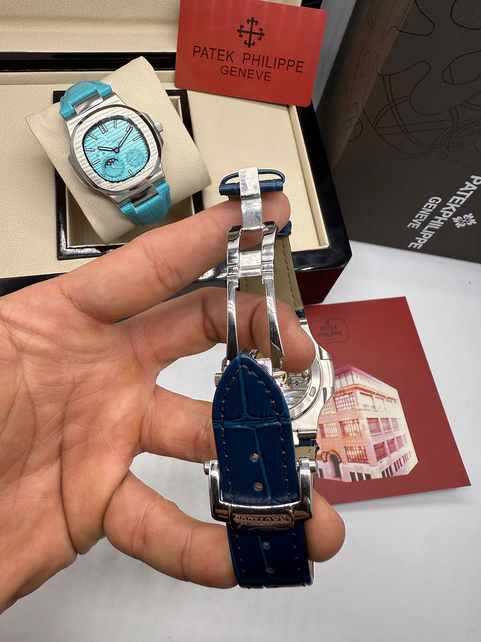 Thumbnail: Patek Philippe Nautilus Fases da Lua 40mm, Aço, Mostrador Azul