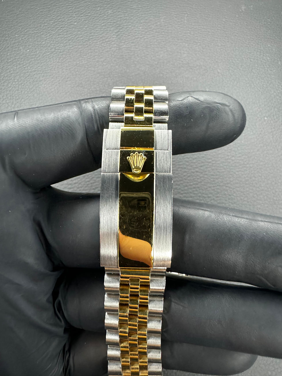 Thumbnail: Rolex GMT-Master II 40mm Aço/Dourado Mostrador verde Luneta verde