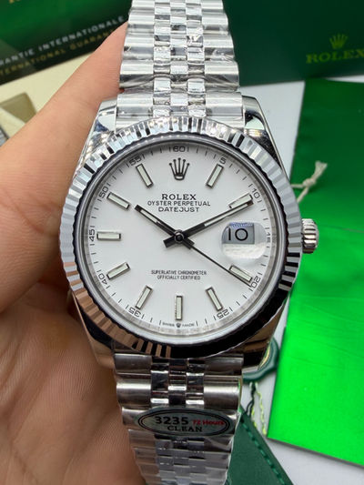Rolex Datejust Aço 41mm, Mostrador Branco, Pulseira Jubilee - CLONE