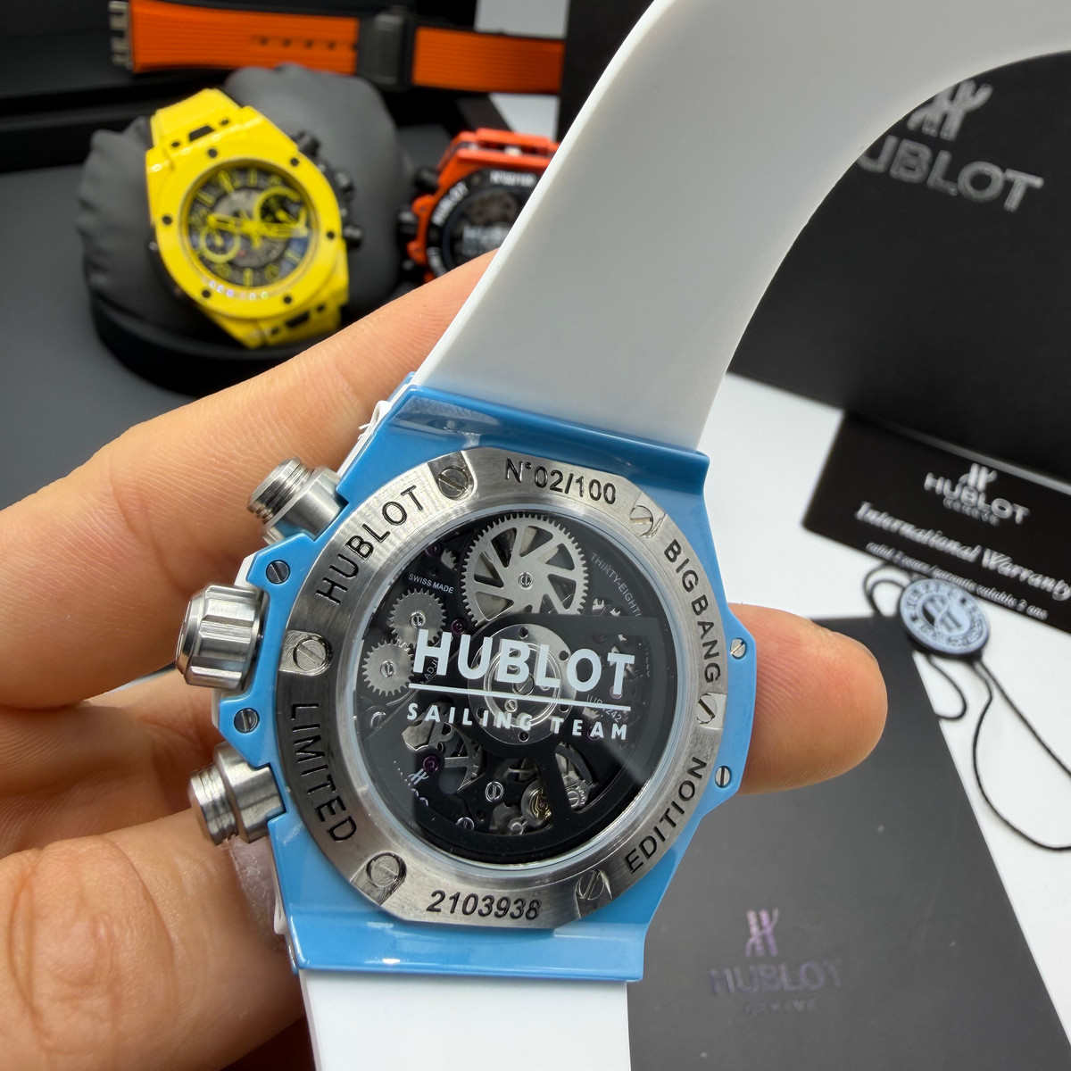 Hublot Big Bang 20th Anniversary King - Miame Blue Cerâmica Tungsténio 43mm