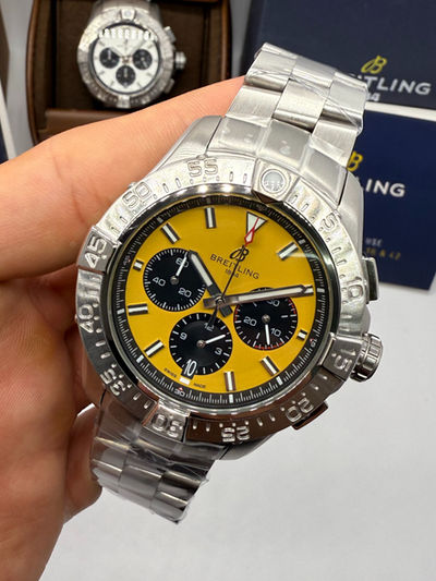 Breitling Avenger Aço 44mm Night Mission