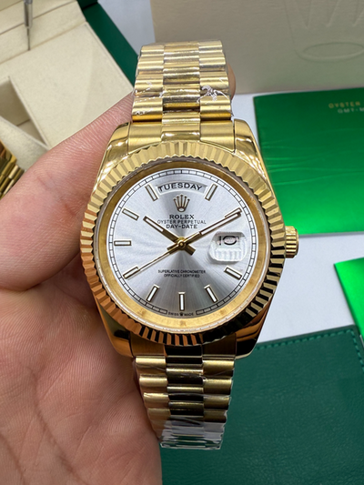 Rolex Day-Date Presidente 40mm Dourado Mostrador Prata