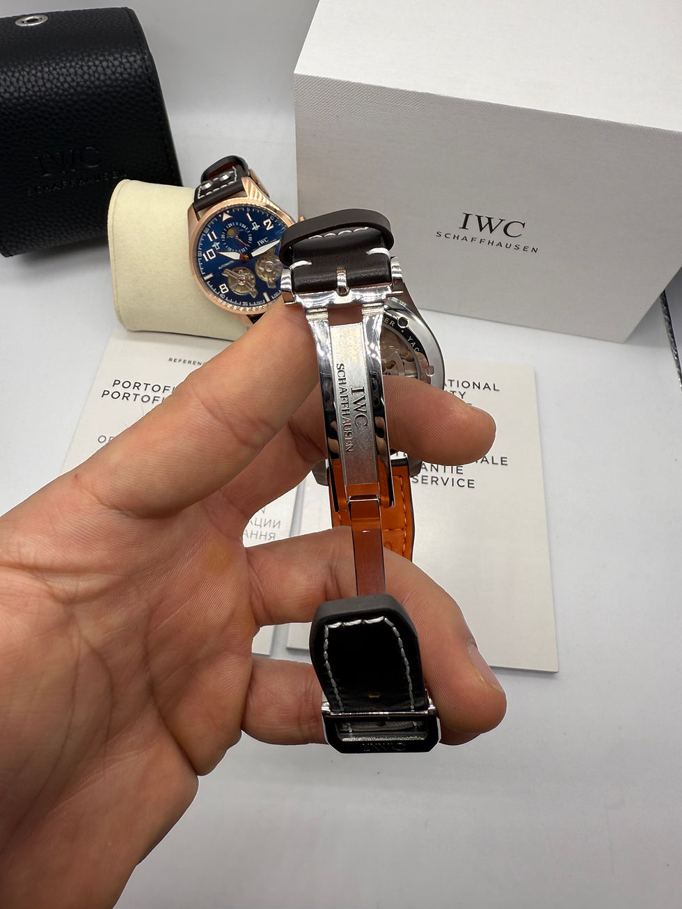 Miniatura: IWC PORTUGIESER YACTH CLUB TURBILHÃO - 44mm - Aço Most. Branco Puls Couro