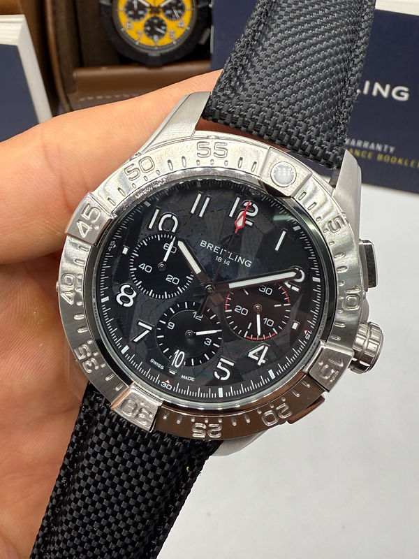 Breitling Avenger Aço/OxBlack 44mm Night Mission