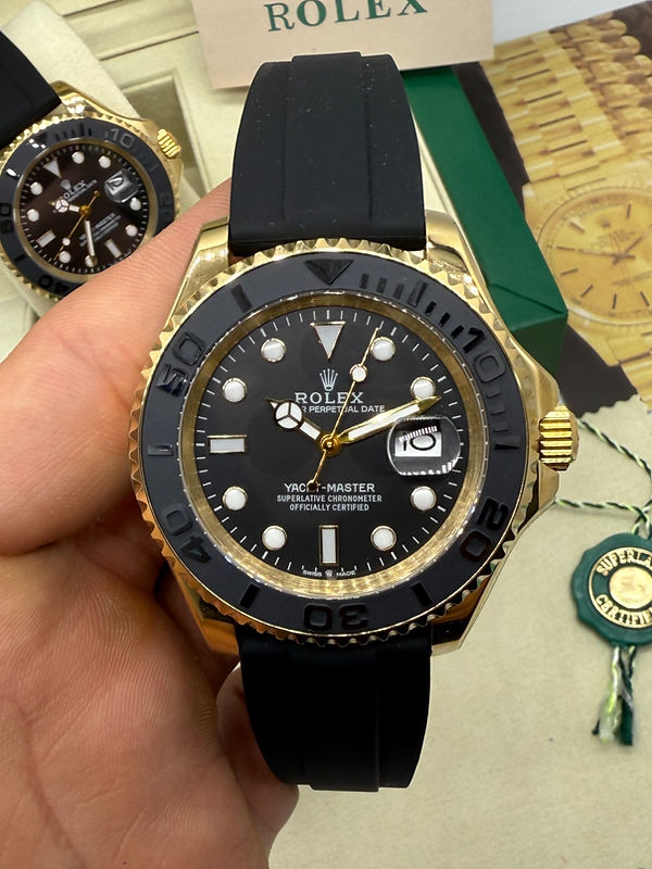 Rolex Yacth-Master 42mm Aço Dourado, Mostrador Preto Luneta Preta
