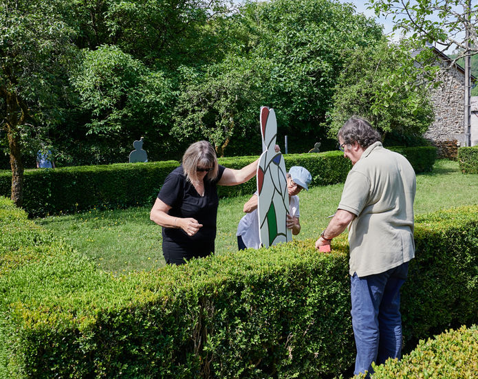 Installation de "De ces ombres furtives vient la lumière..." à Vabre