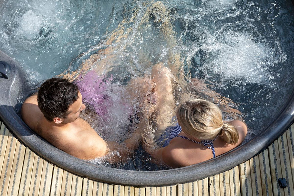 whitemead-forest-park-hot-tube (1).jpeg