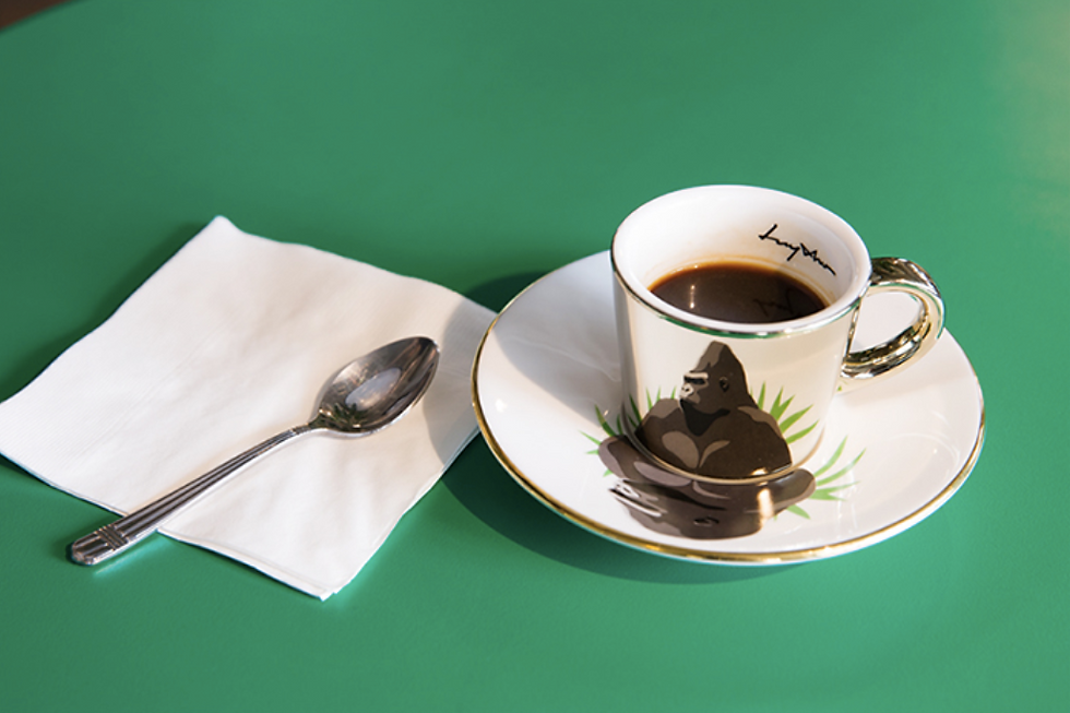 Thumbnail: LUYCHO cup & lowland gorilla