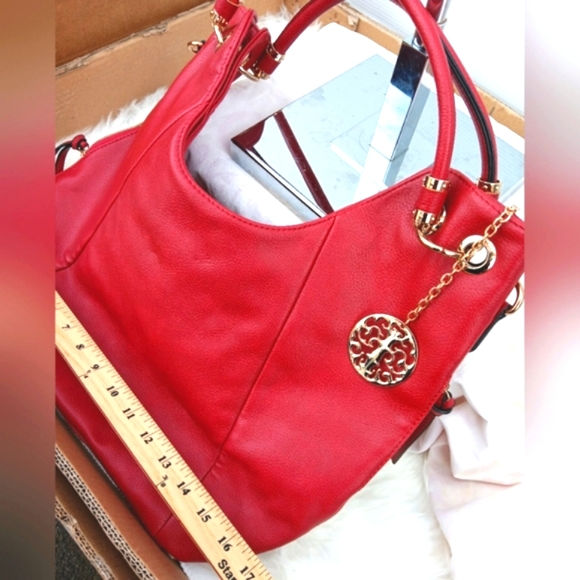 Thumbnail: The Weekend Show Off Pocketbook