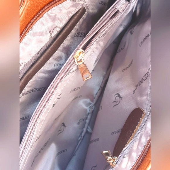 Miniatyrbilde: The Prize Possession Pocketbook