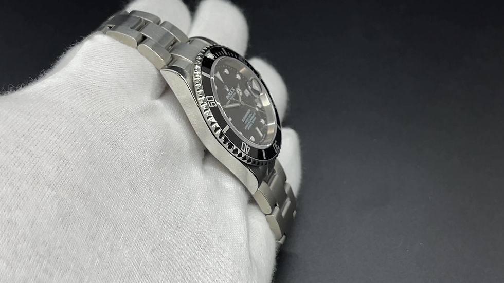 Thumbnail: 2005 ROLEX Submariner 16610T
