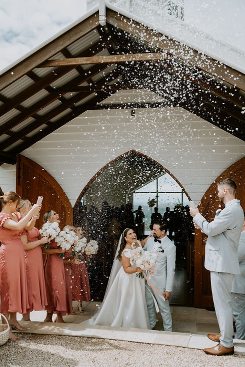 caity-the-sunshine-coast-celebrant.jpg