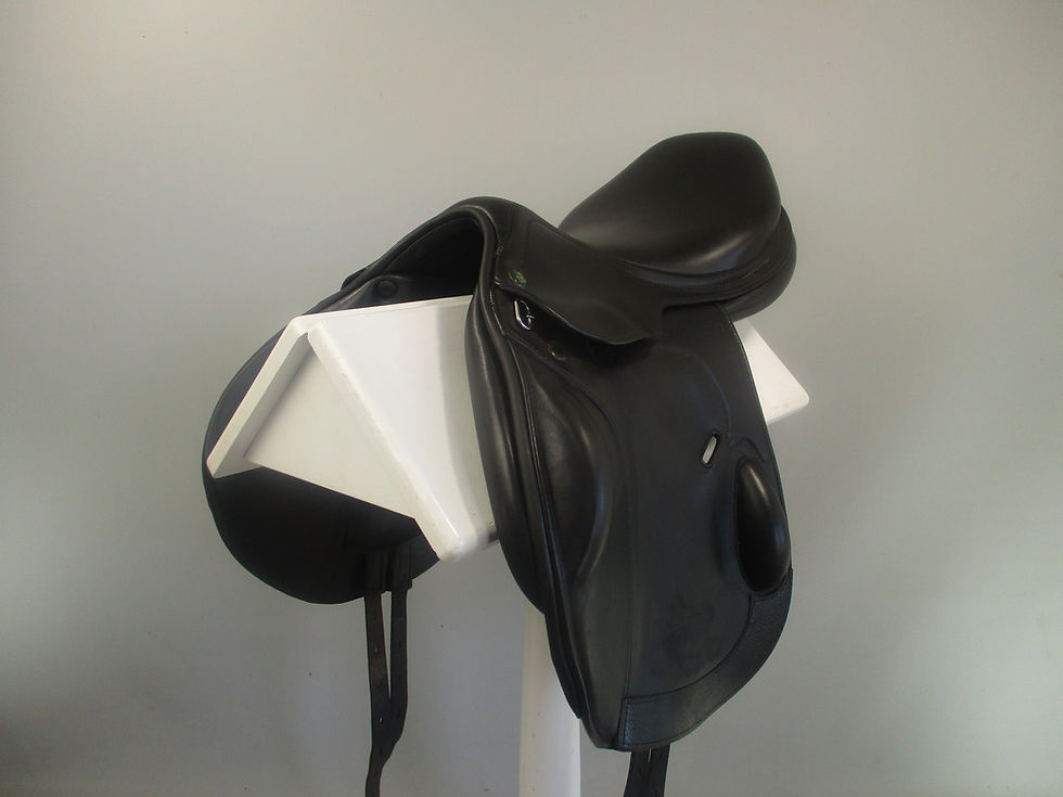 Thumbnail: Prestige Event Jump Saddle 18" MW