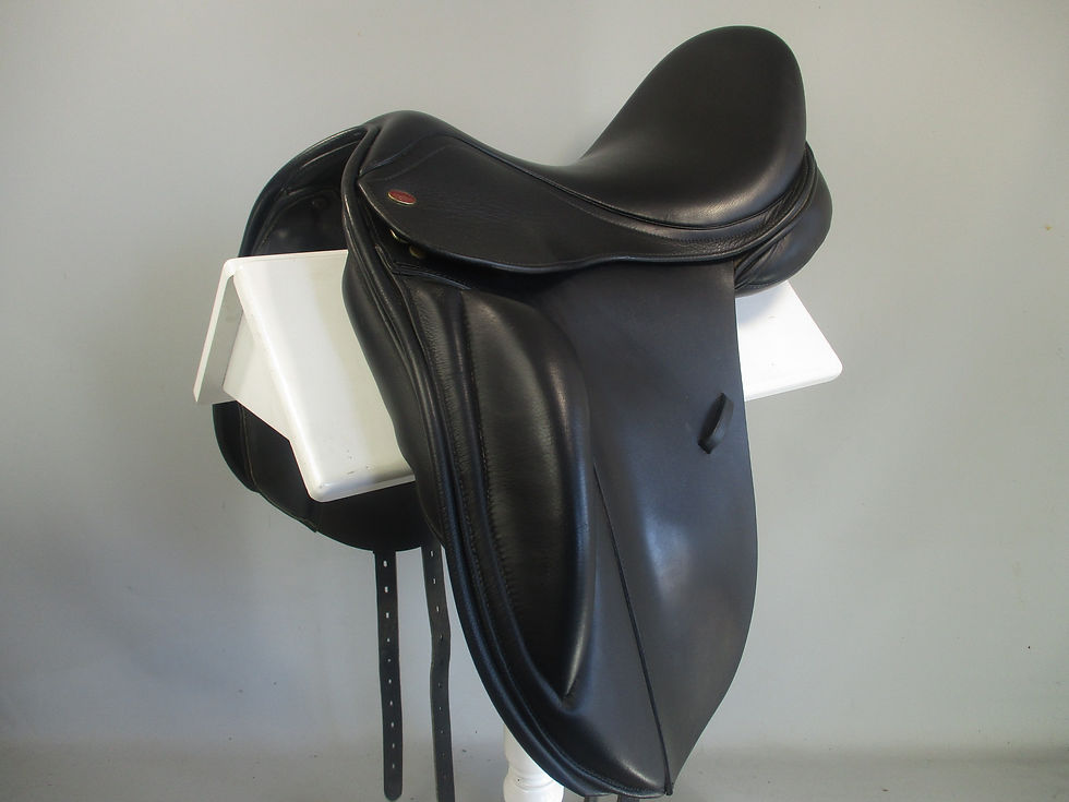 Thumbnail: Kent and Masters Surface Block Dressage Saddle 17.5"