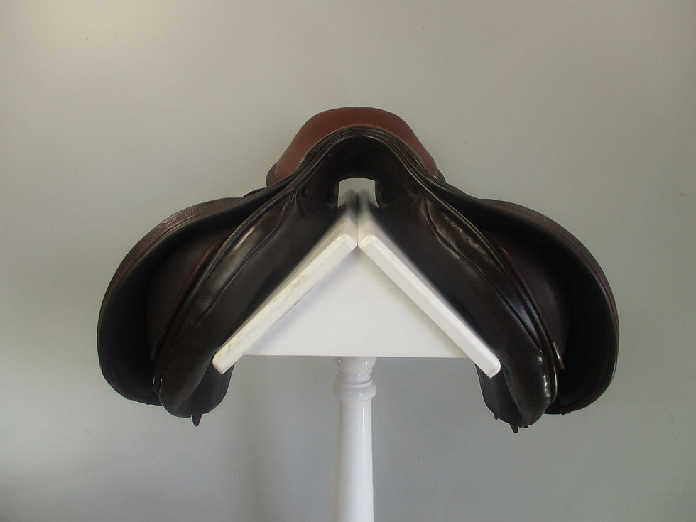Thumbnail: Loxley Jump Saddle 17" M/MW