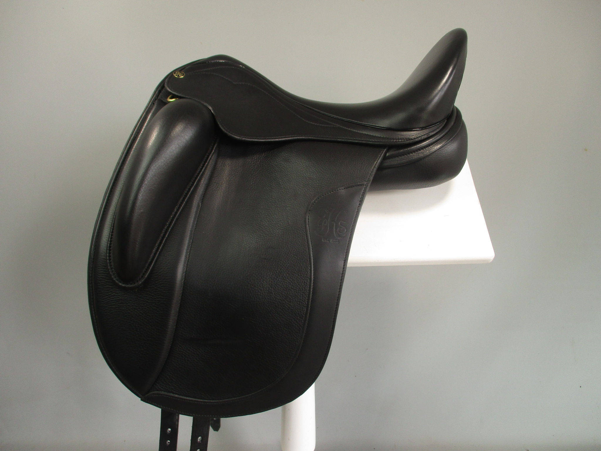 Peter Horobin SF Elite Deluxe Dressage Saddle 17.5" N/MN