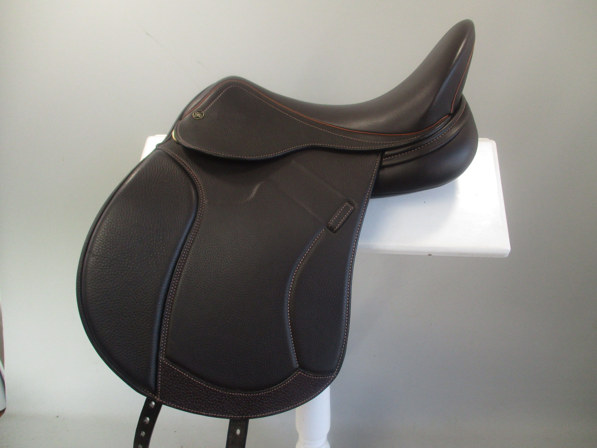 Peter Horobin Bondi GP  Saddle 17" XW