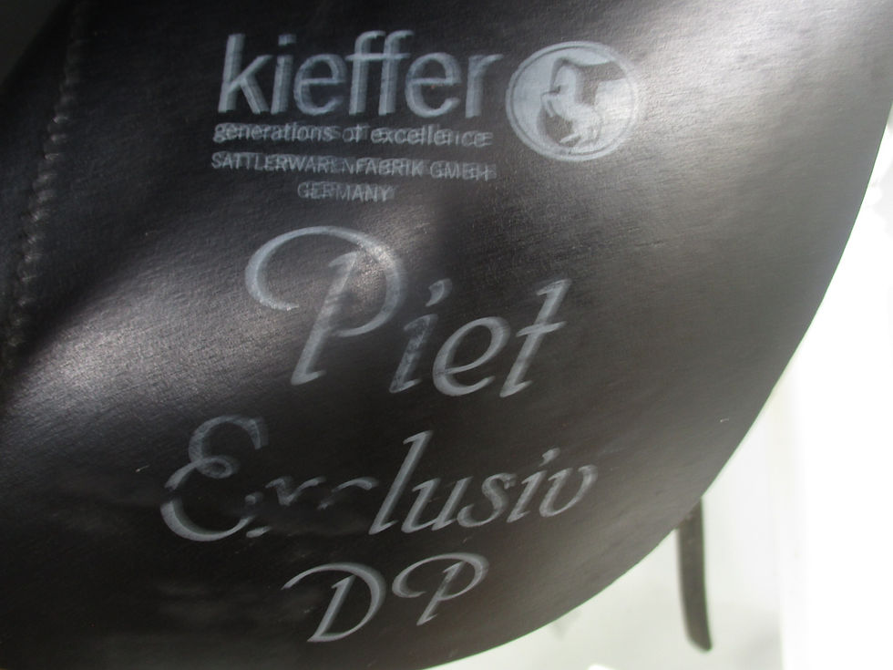 Thumbnail: Kieffer Piet DP Dressage Saddle 17" NM/M