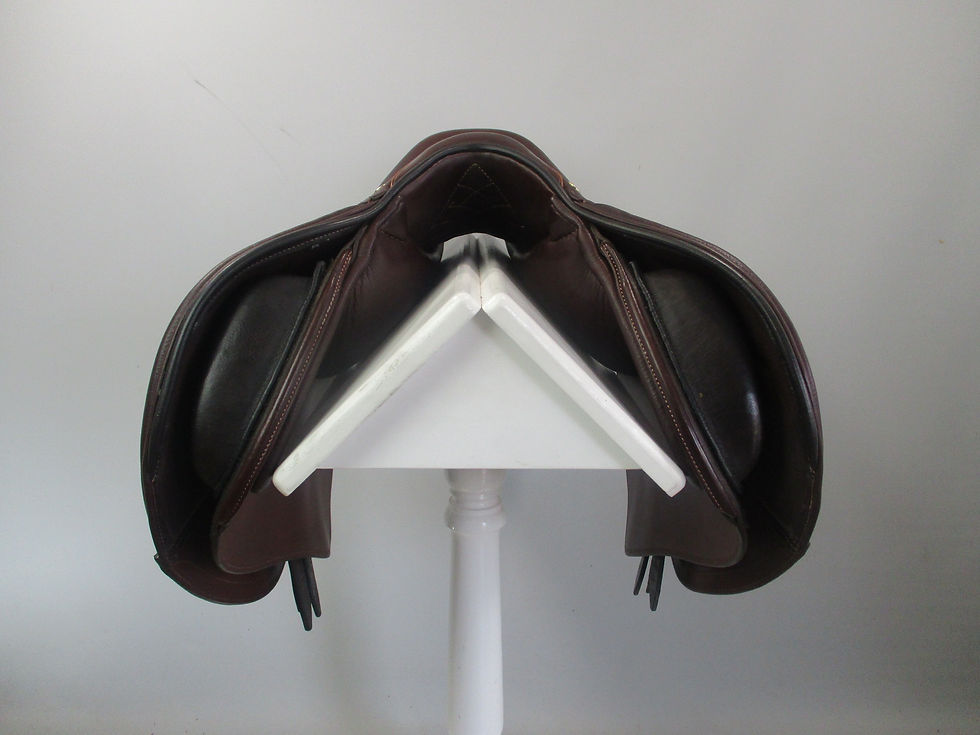 Thumbnail: Peter Horobin SF Kanga Jump Saddle 17.5" W-XW