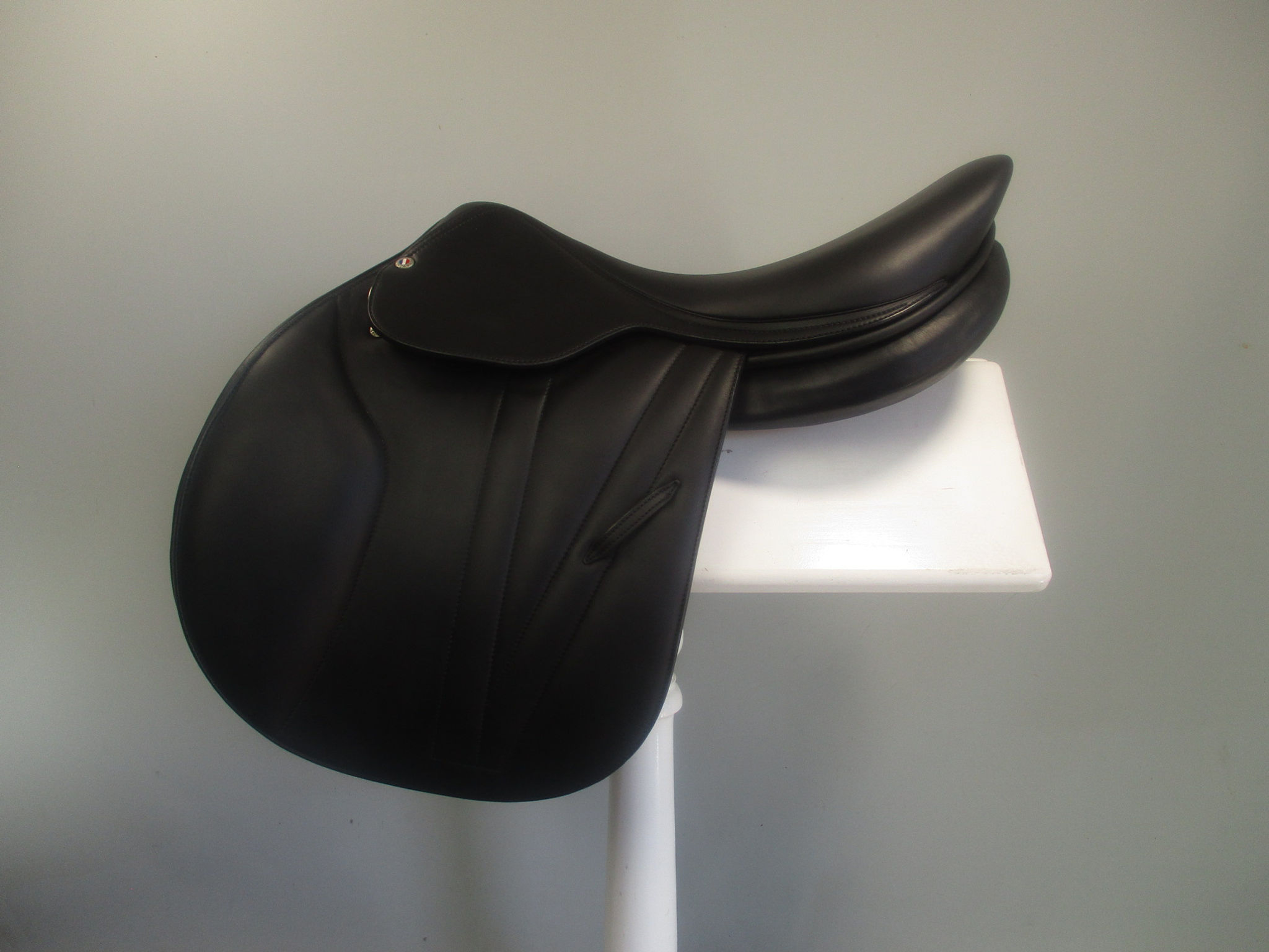 Butet Jump Saddle 17.5" M
