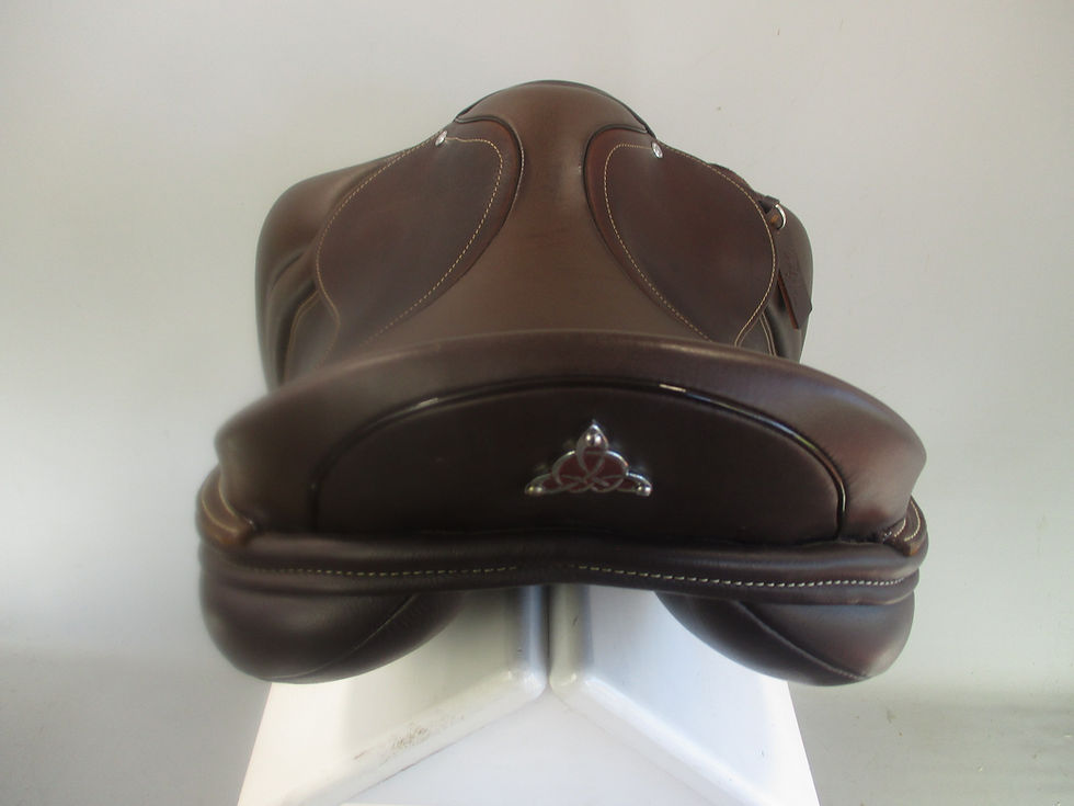 Thumbnail: Loxley Foxhunter Jump Saddle 17.5" M/MW