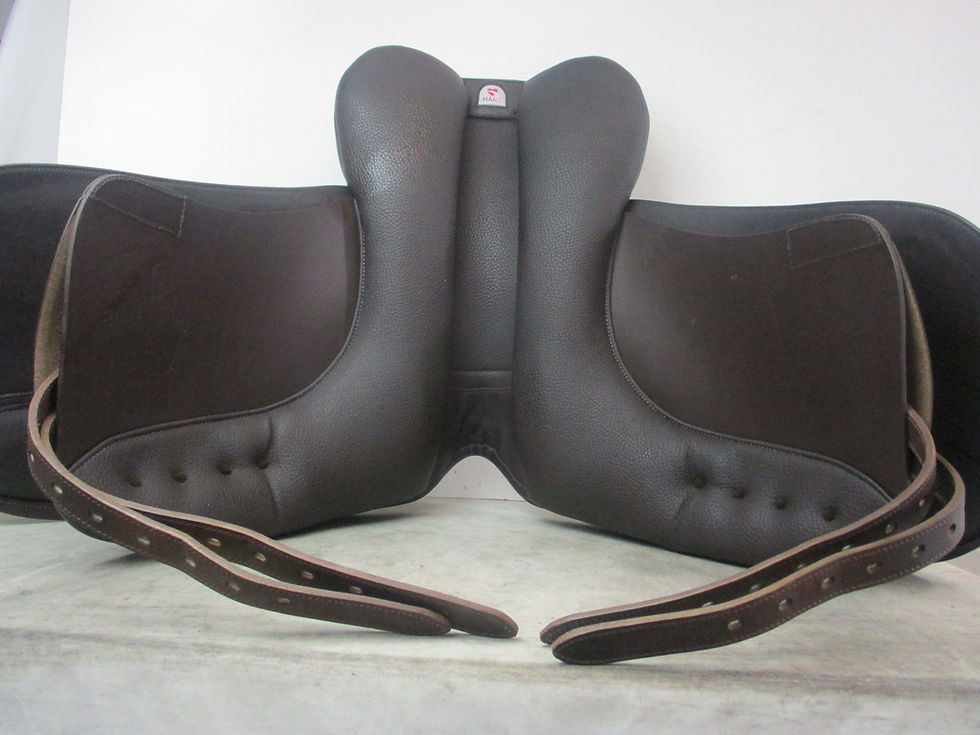 Thumbnail: Arena WIDE Dressage Saddle 18"