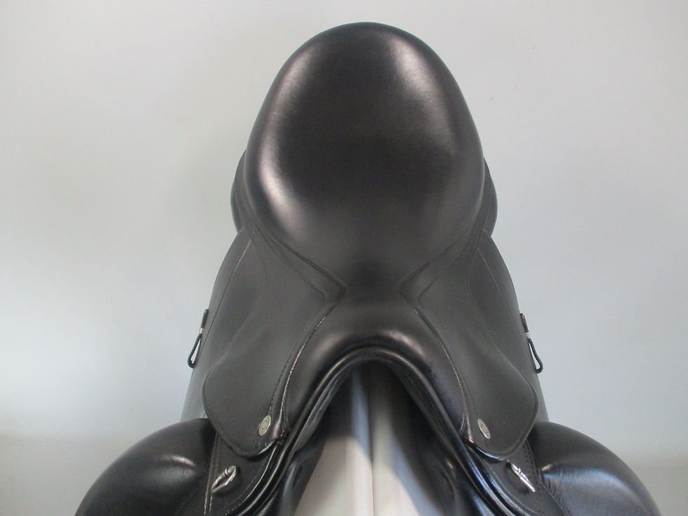 Thumbnail: Equipe Olympia Mono Dressage Saddle 17" M